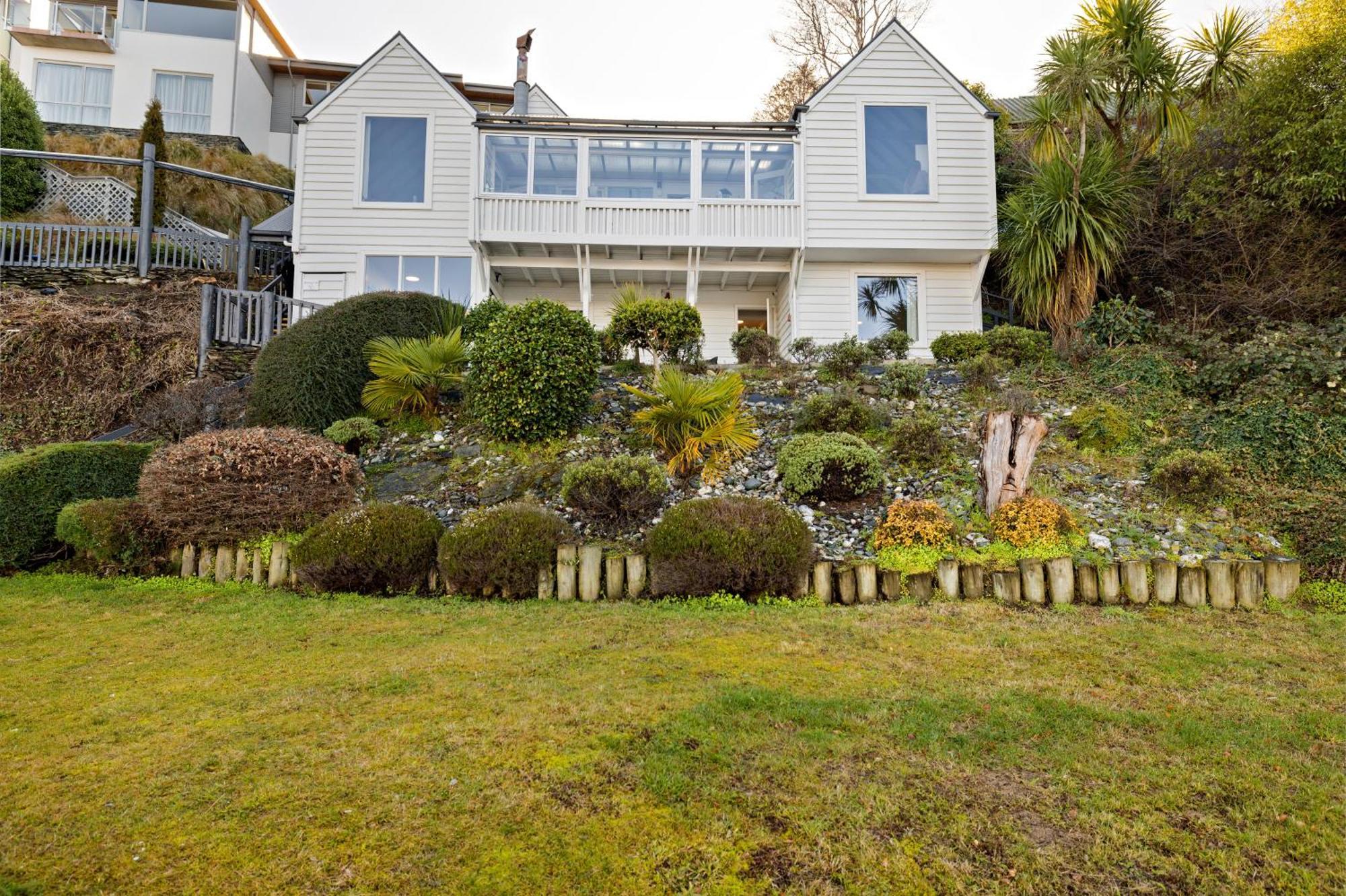 Lakeview Colonial House Κουίνσταουν Εξωτερικό φωτογραφία